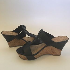 Guess wedges heels cork women’s 6.5 leather strap